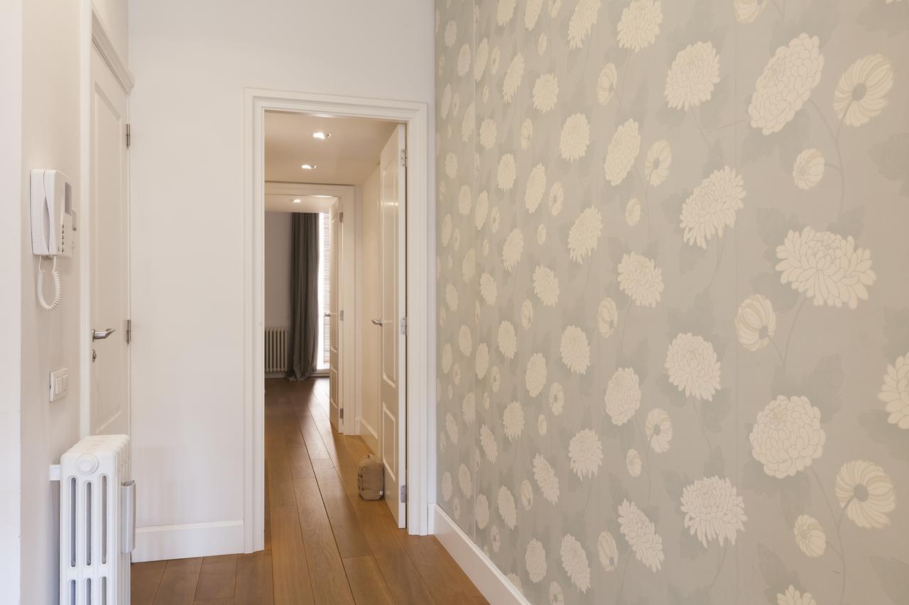 Ferienwohnung Click&Flat Luxury Sant Joan Barcelona Exterior foto